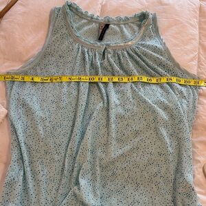 Women's Light Blue Sleeveless Pajama Top Medium